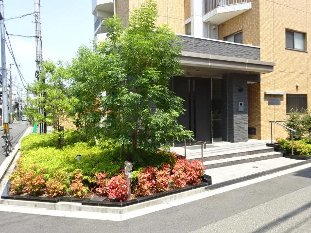 29/30 エントランス