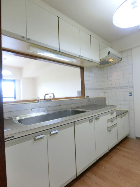 13/30 キッチン