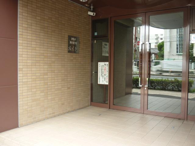 2/3 エントランス