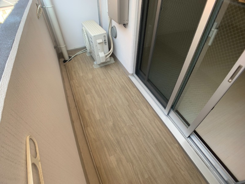 23/30 バルコニー