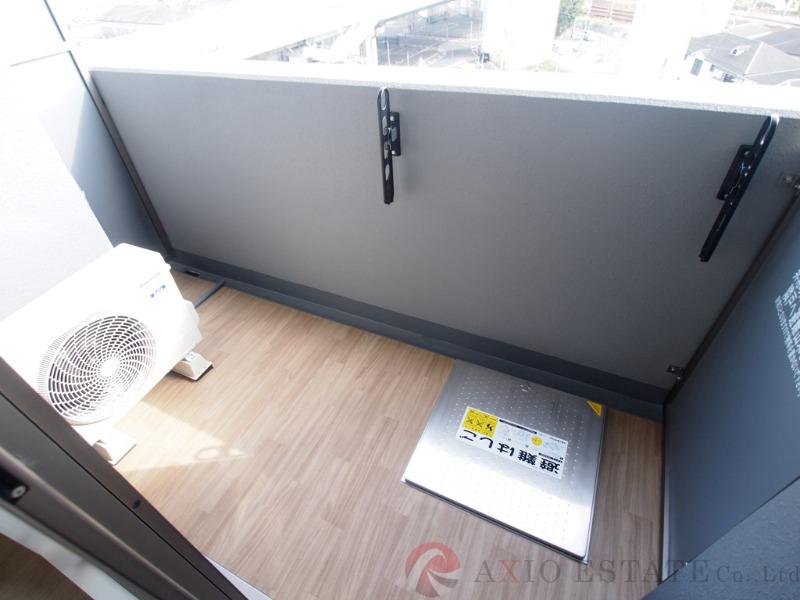 25/30 バルコニー