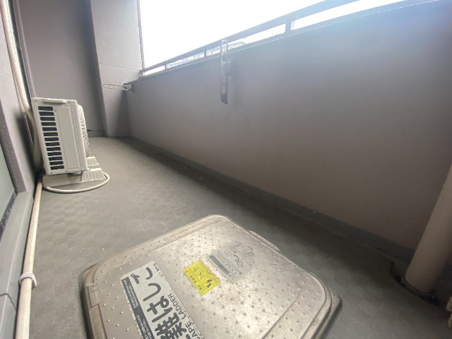 21/30 バルコニー