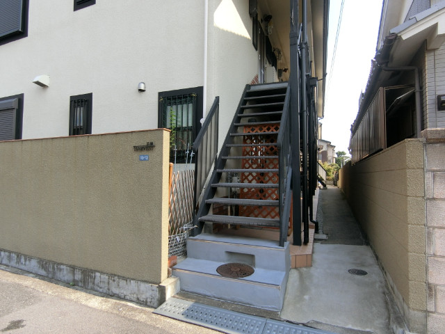 3/7 エントランス