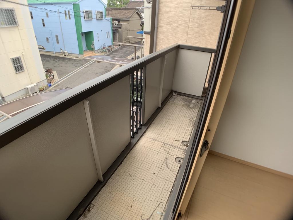 25/30 バルコニー