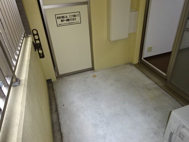 20/30 バルコニー