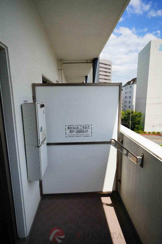 21/30 バルコニー