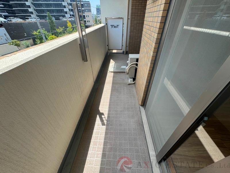 23/30 バルコニー