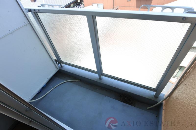 23/30 バルコニー