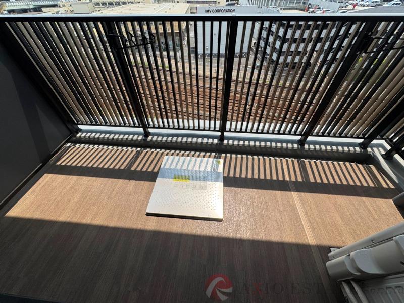 23/30 バルコニー