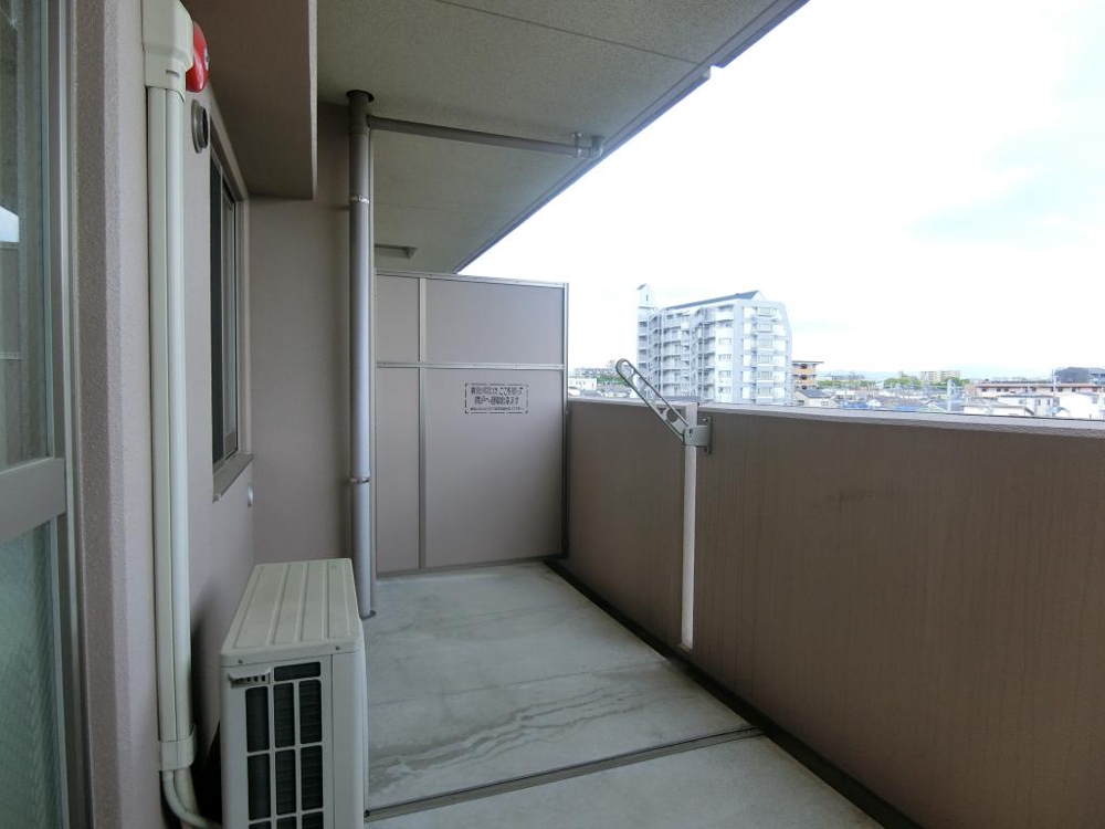 20/30 バルコニー