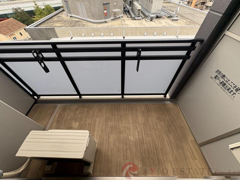 23/30 バルコニー