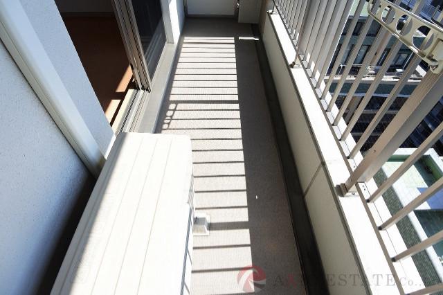 23/30 バルコニー