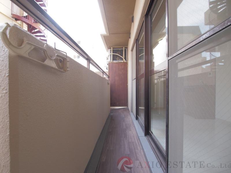 26/30 バルコニー