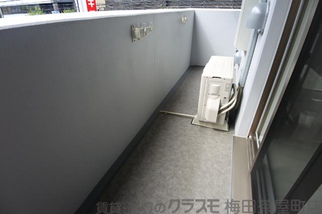 25/30 バルコニー