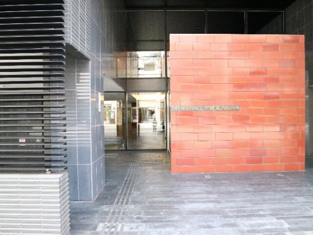 7/8 エントランス