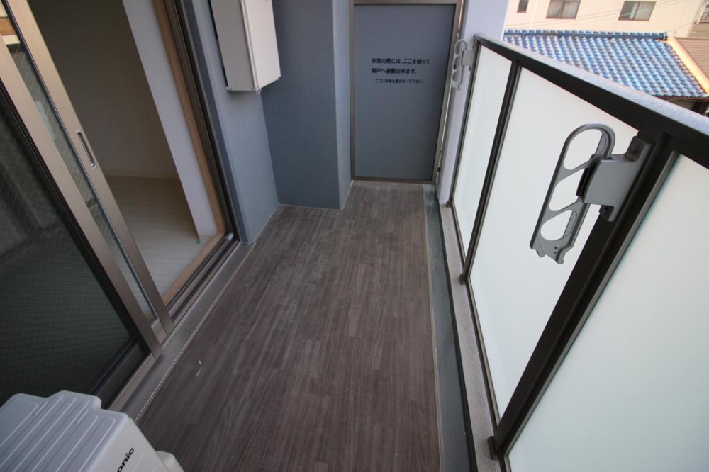 19/30 バルコニー