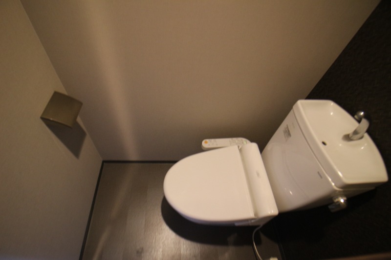 14/30 トイレ