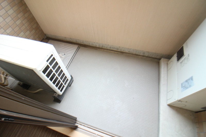 25/30 バルコニー