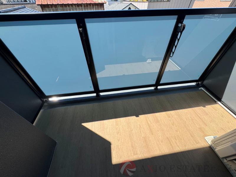 21/30 バルコニー