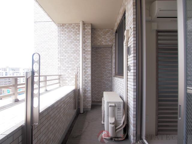 25/30 バルコニー