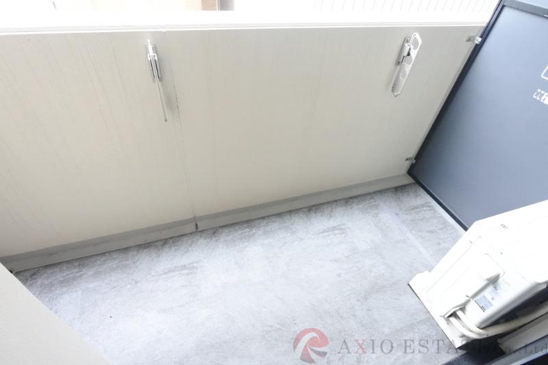 23/30 バルコニー