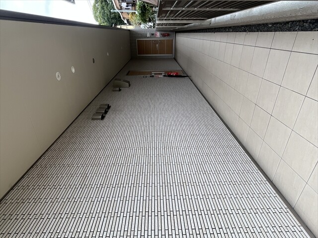 3/7 エントランス