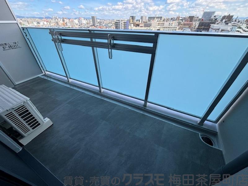 21/30 バルコニー