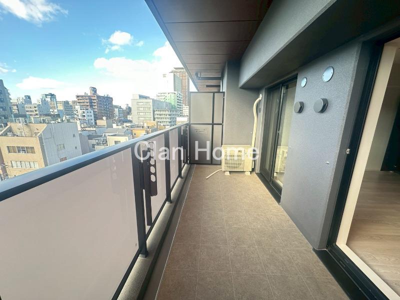 25/30 バルコニー