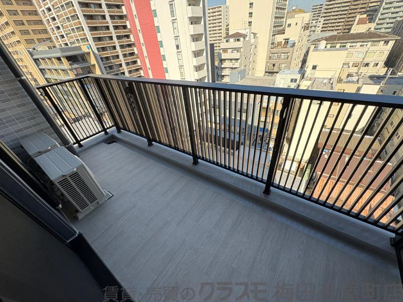 21/30 バルコニー