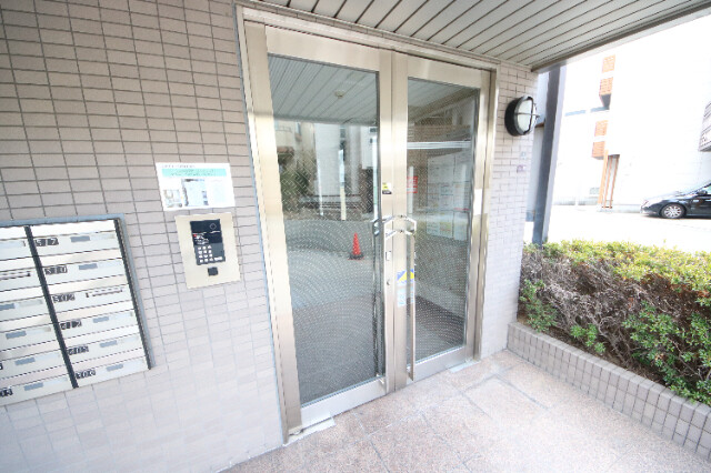 3/6 エントランス