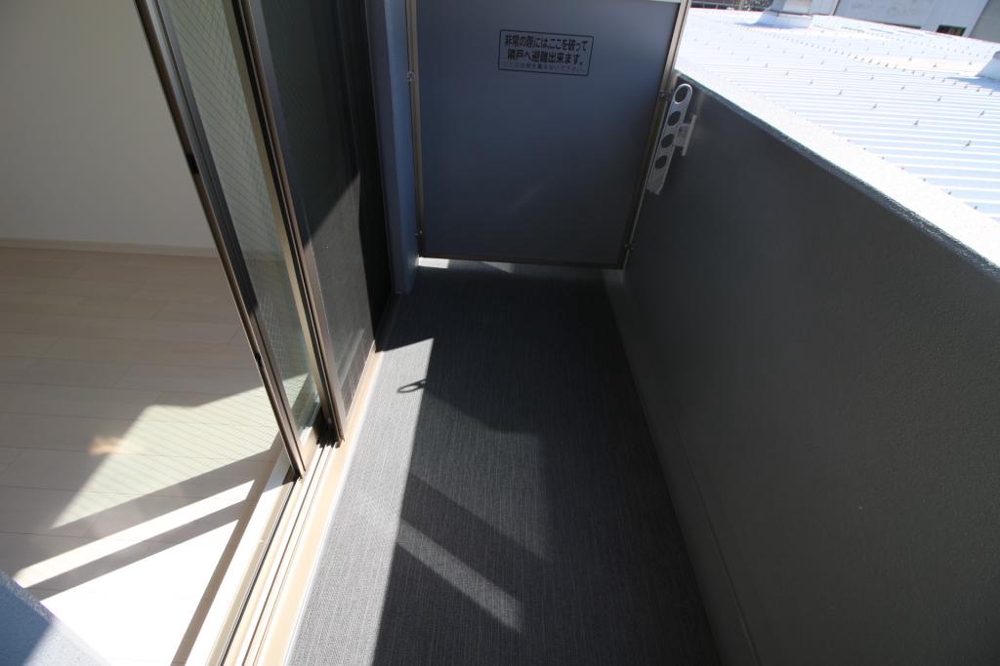 18/30 バルコニー