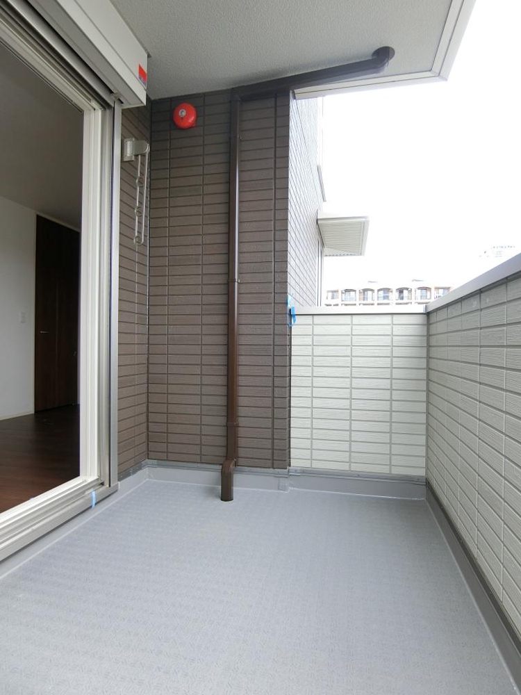 18/30 バルコニー