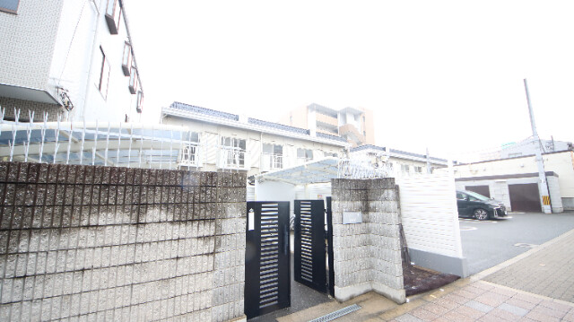 3/6 エントランス