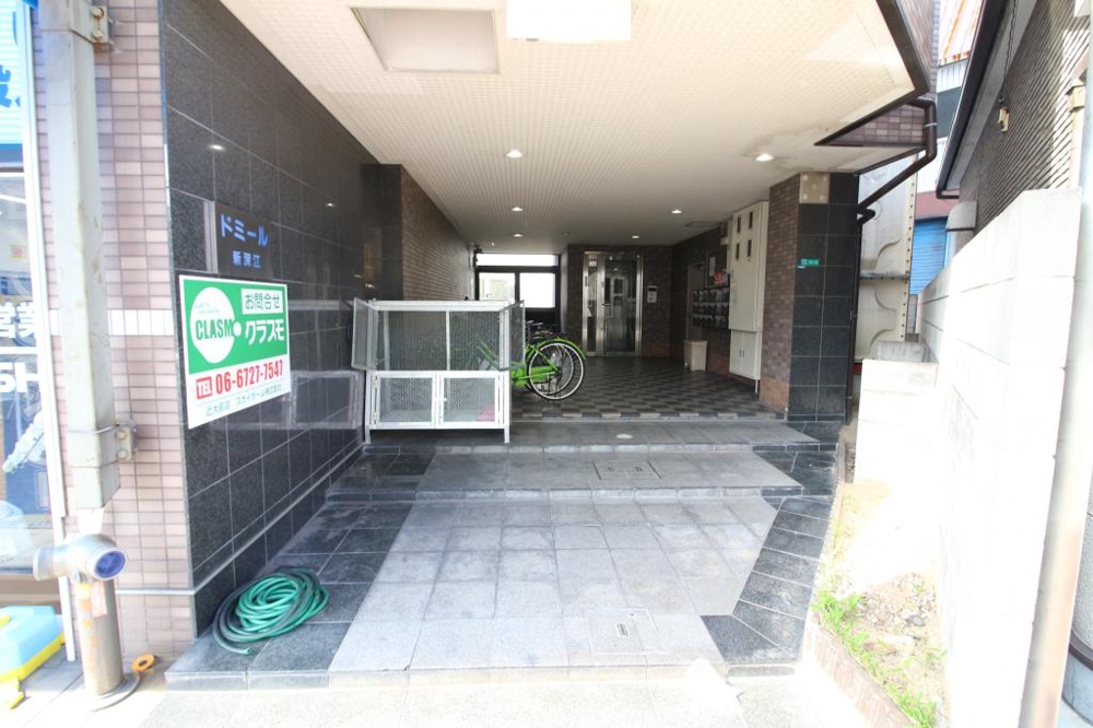 29/30 エントランス