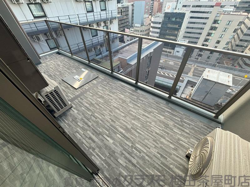 23/30 バルコニー