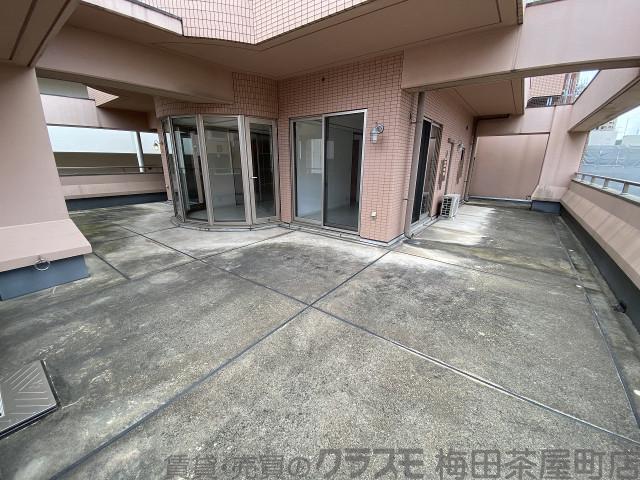 22/30 バルコニー