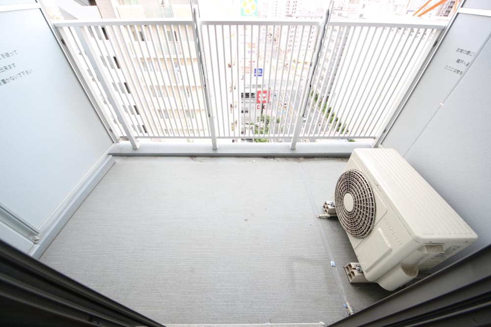 18/30 バルコニー