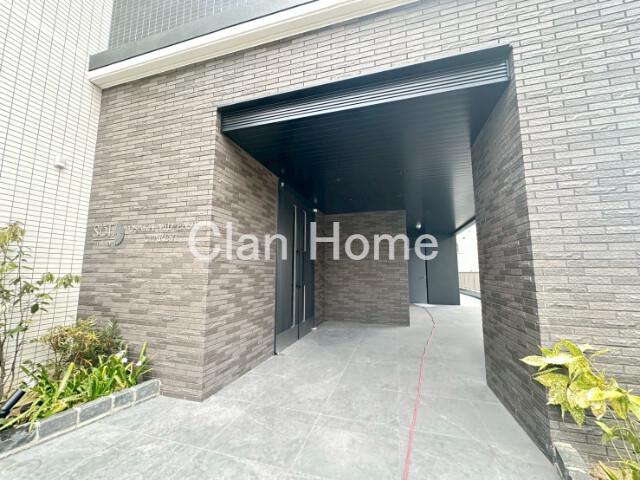 2/4 エントランス