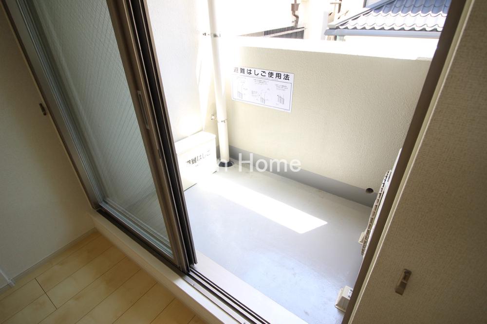 25/30 バルコニー