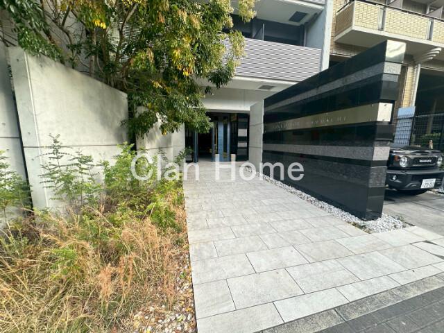 2/6 エントランス