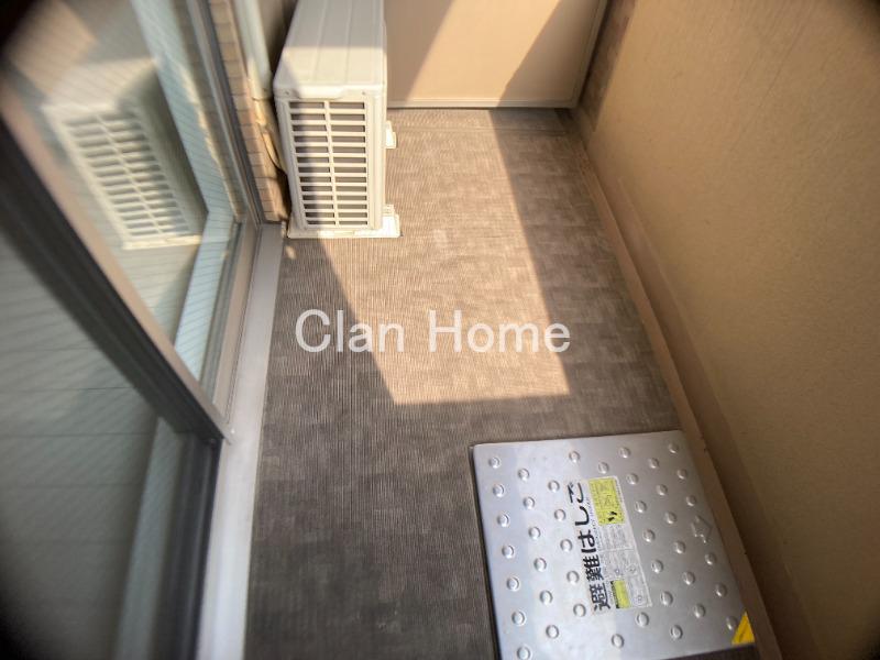 23/30 バルコニー