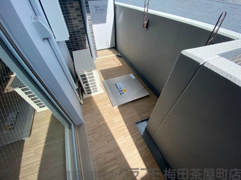 21/30 バルコニー