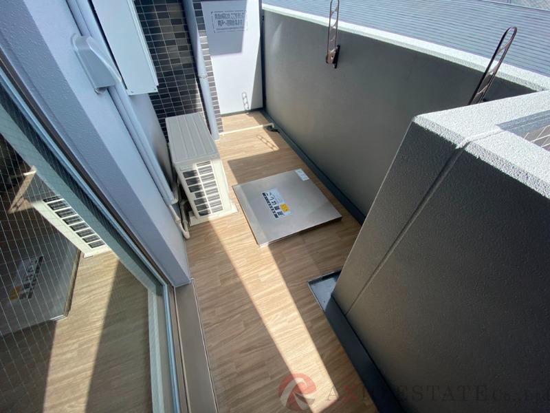 21/30 バルコニー