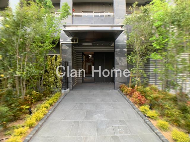 29/30 エントランス