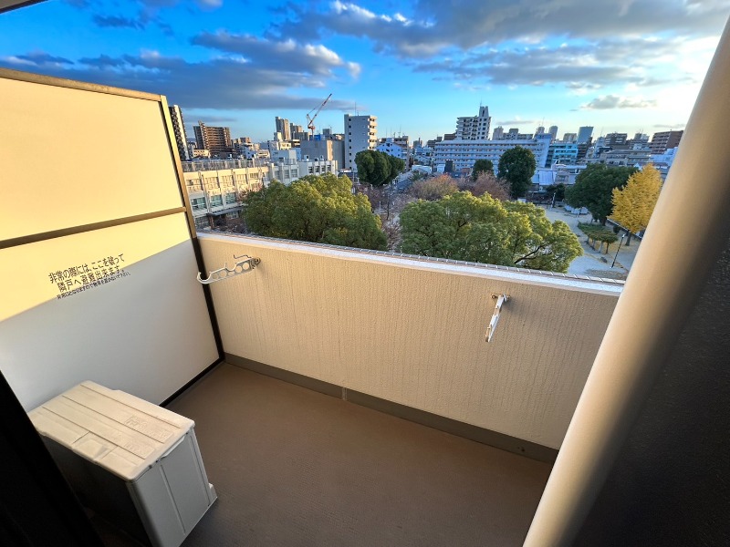 17/30 バルコニー