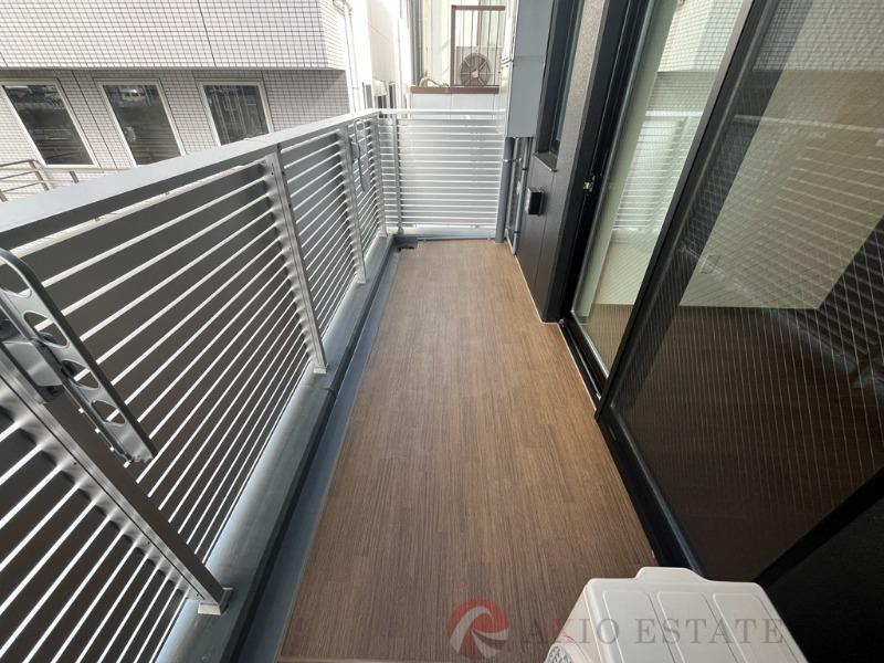 23/30 バルコニー