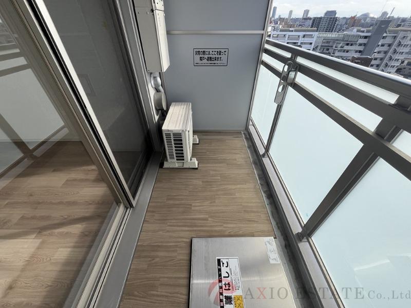 21/30 バルコニー