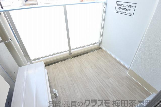 21/30 バルコニー