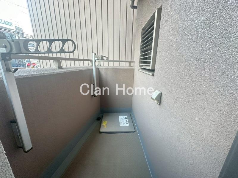 19/30 バルコニー