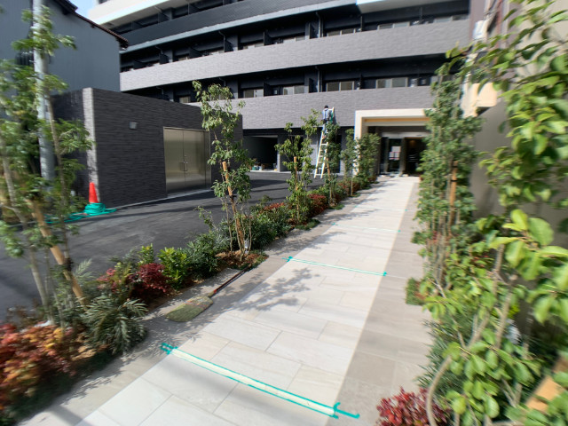 2/3 エントランス